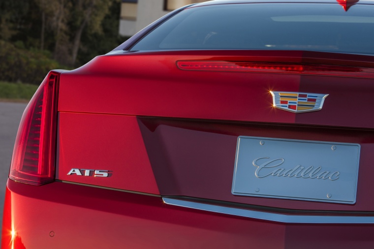 2018 Cadillac ATS Coupe 3.6 Tail Light Picture