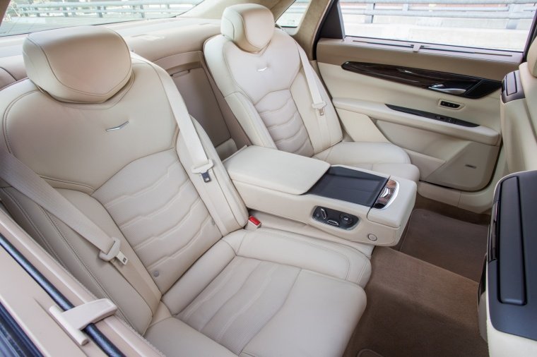 2016 Cadillac CT6 3.0TT AWD Sedan Rear Seats Picture