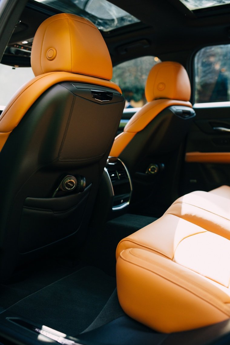 2018 Cadillac CT6 2.0E Plug-In Hybrid Interior Picture