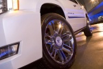 Picture of 2010 Cadillac Escalade ESV Rim