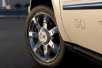 Picture of 2010 Cadillac Escalade Hybrid Rim