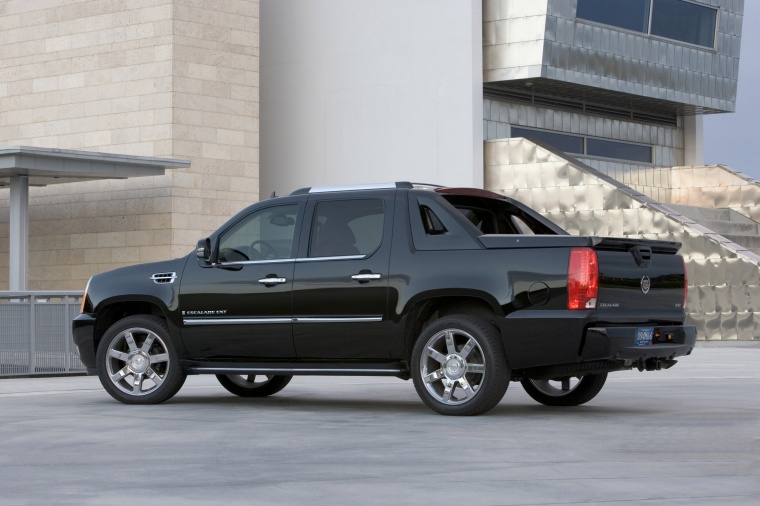 2011 Cadillac Escalade EXT Picture