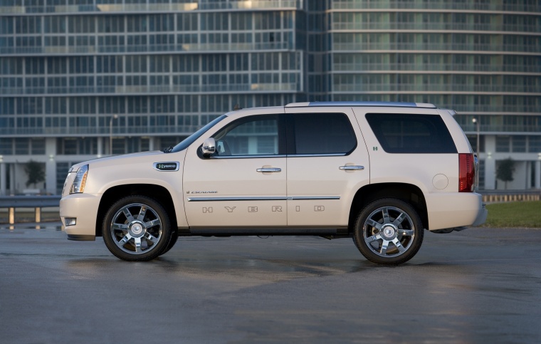 2011 Cadillac Escalade Hybrid Picture