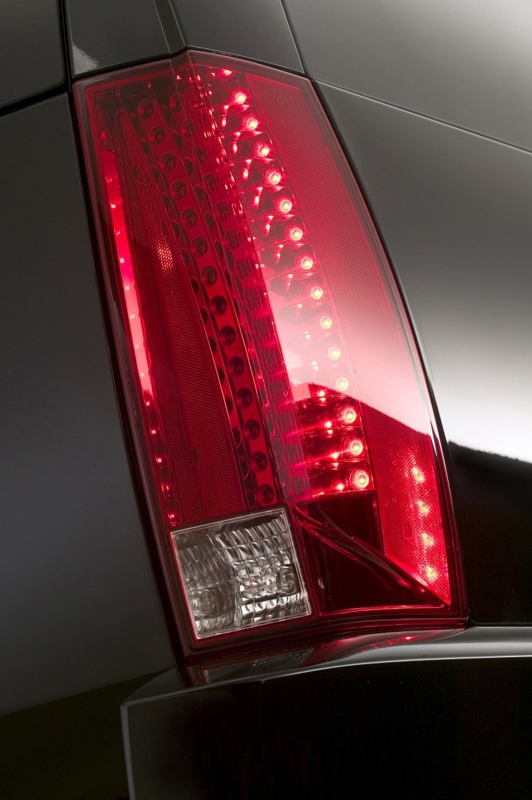 2012 Cadillac Escalade Tail Light Picture
