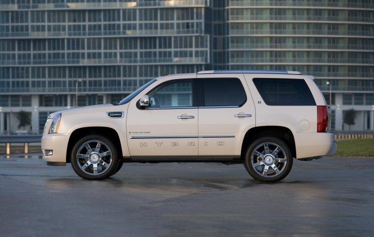 2012 Cadillac Escalade Hybrid Picture