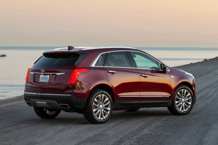 2017 Cadillac XT5 AWD Picture