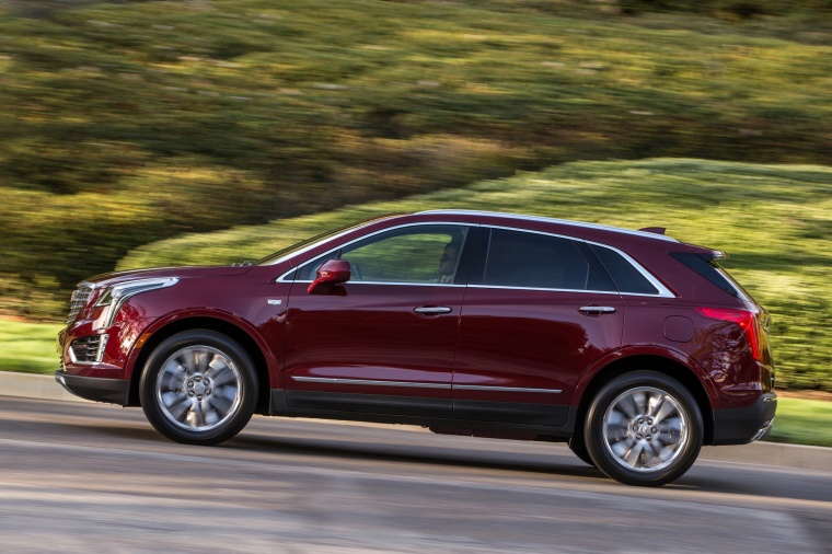 2017 Cadillac XT5 AWD Picture