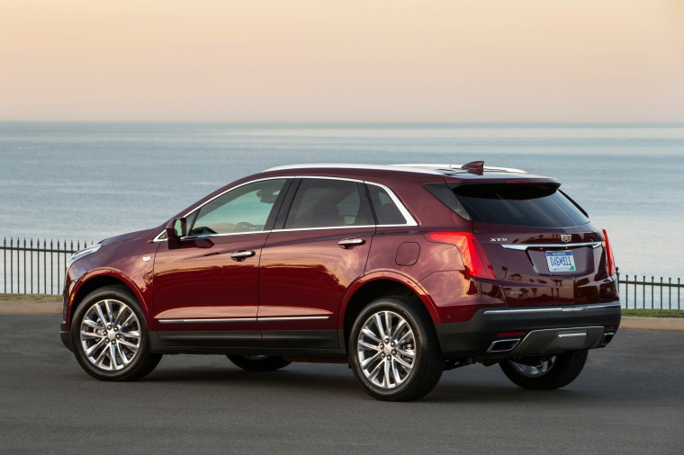 2017 Cadillac XT5 AWD Picture