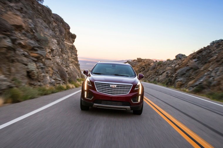 2018 Cadillac XT5 AWD Picture