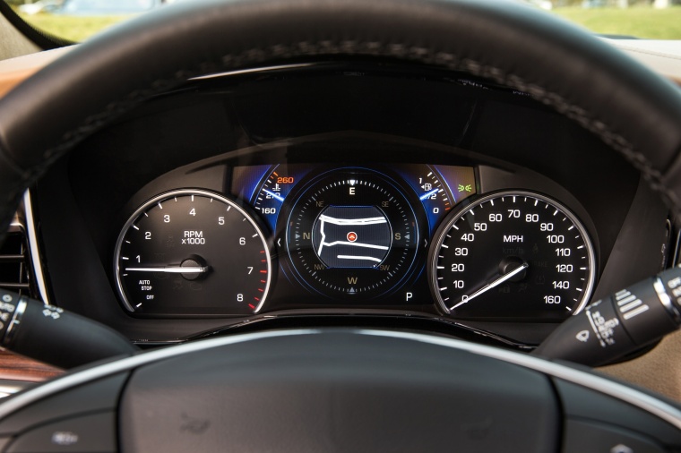 2018 Cadillac XT5 AWD Gauges Picture