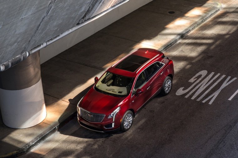 2019 Cadillac XT5 AWD Picture