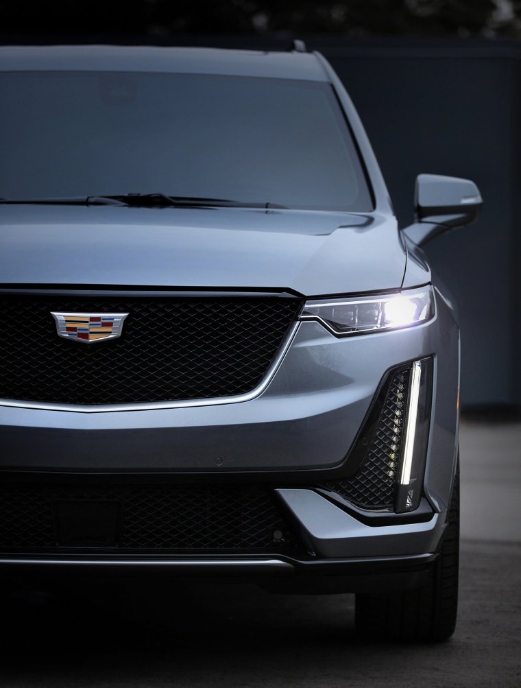 2020 Cadillac XT6 Sport AWD Front Fascia Picture
