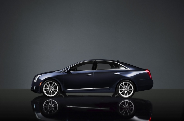 2013 Cadillac XTS Picture
