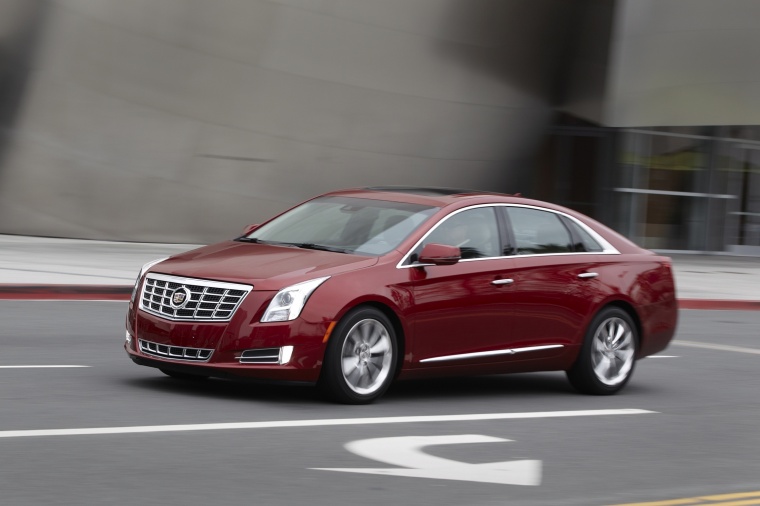 2016 Cadillac XTS AWD Picture