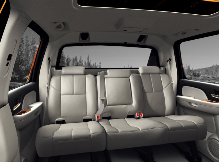 2012 Chevrolet Avalanche Rear Seats Picture