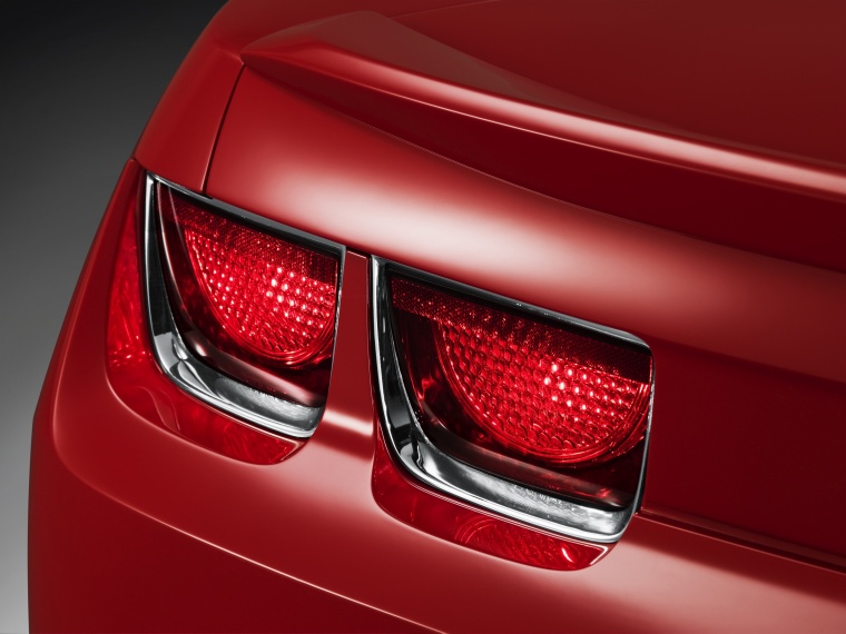 2010 Chevrolet Camaro RS Coupe Rearlight Picture