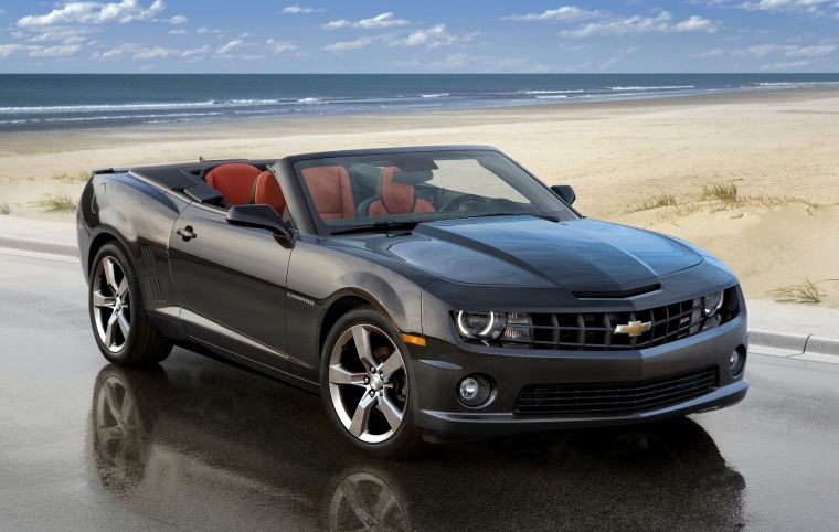 2013 Chevrolet Camaro RS Convertible Picture