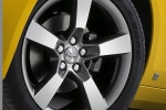 Picture of 2013 Chevrolet Camaro RS Coupe Rim