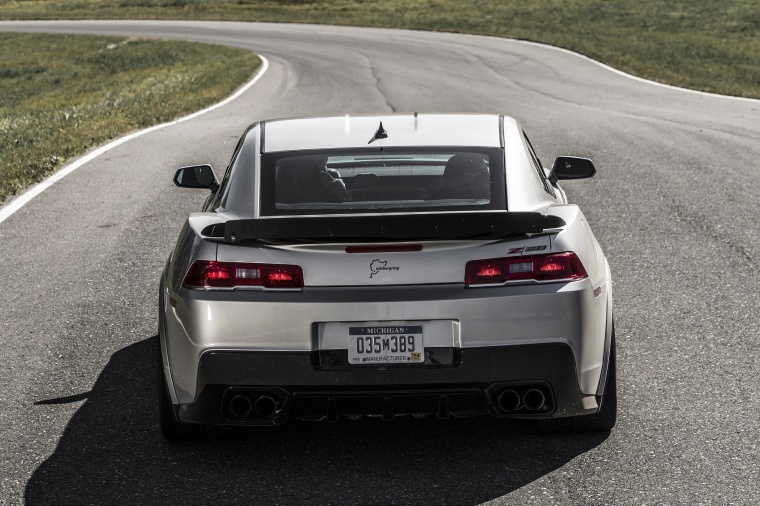 2015 Chevrolet Camaro Z/28 Coupe Picture