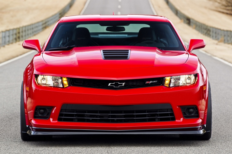 2015 Chevrolet Camaro Z/28 Coupe Picture