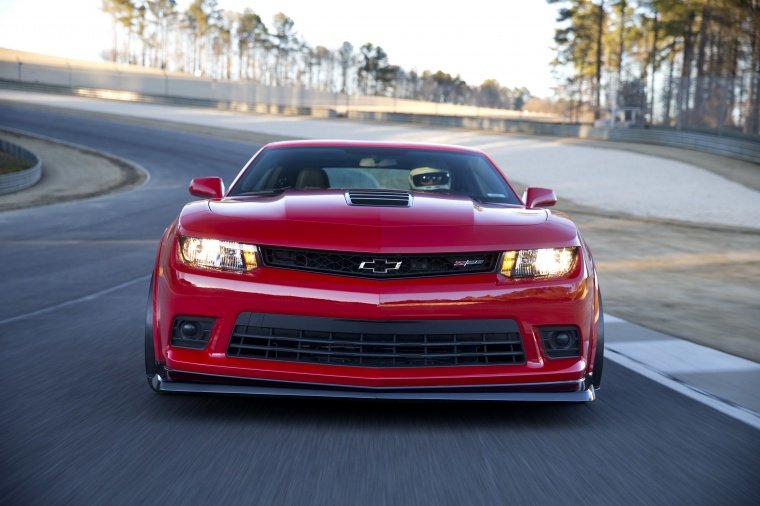 2015 Chevrolet Camaro Z/28 Coupe Picture