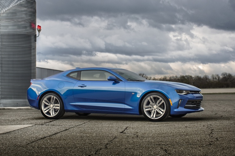 2016 Chevrolet Camaro RS Coupe Picture