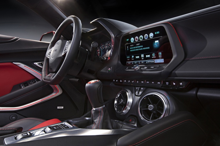 2017 Chevrolet Camaro SS Coupe Interior Picture