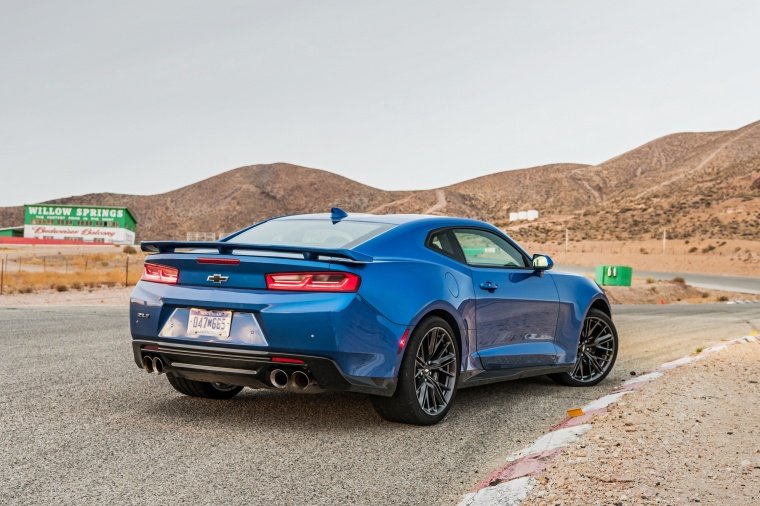 2017 Chevrolet Camaro ZL1 Coupe Picture