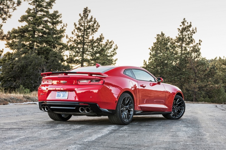 2018 Chevrolet Camaro ZL1 Coupe Picture