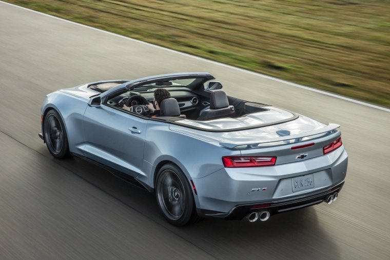 2018 Chevrolet Camaro ZL1 Convertible Picture