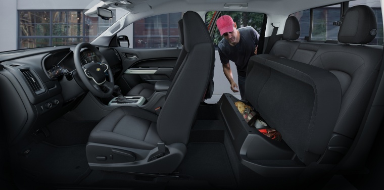 2015 Chevrolet Colorado Crew Cab Interior Picture