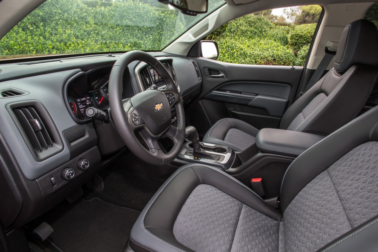 2015 Chevrolet Colorado Crew Cab Front Seats Picture