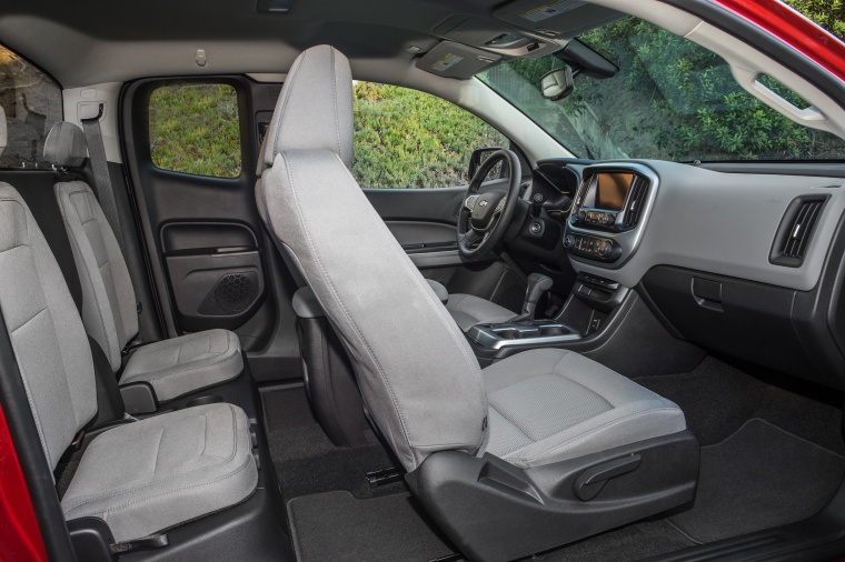 2015 Chevrolet Colorado Extended Cab Interior Picture