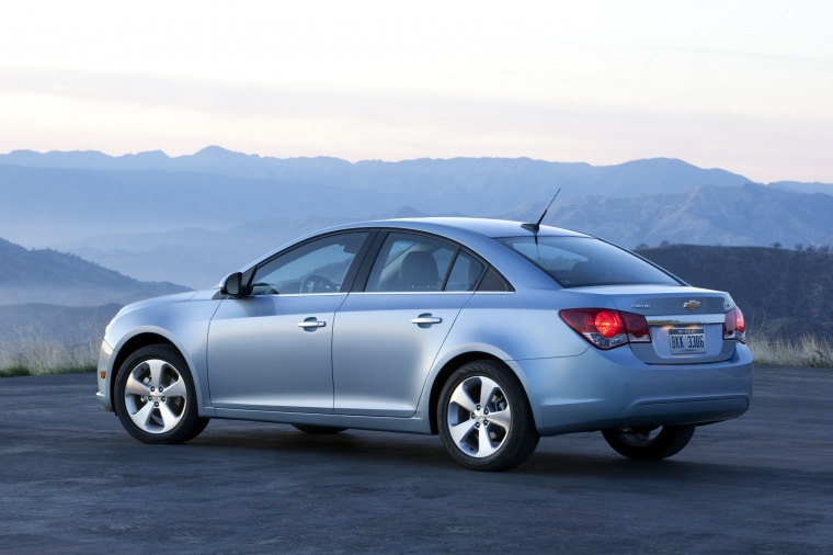 2011 Chevrolet Cruze LTZ Picture