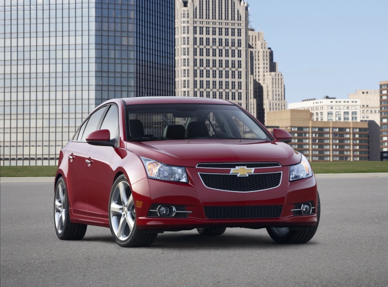 2011 Chevrolet Cruze RS Picture