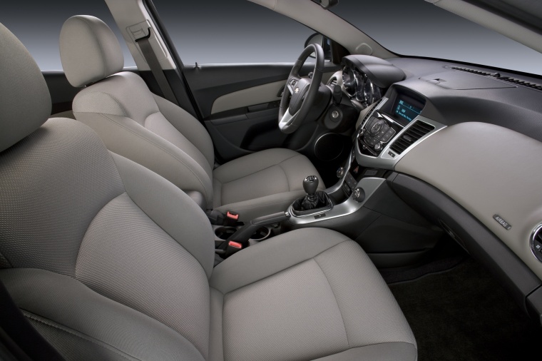 2011 Chevrolet Cruze Eco Front Seats Picture