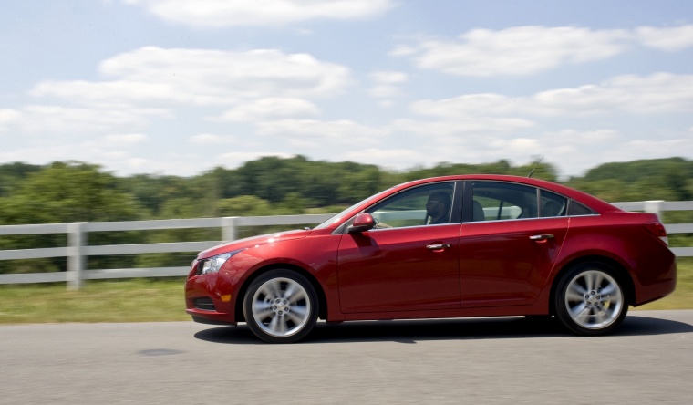 2012 Chevrolet Cruze LTZ Picture