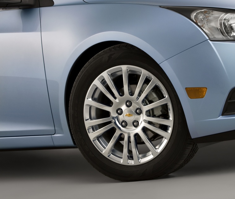 2012 Chevrolet Cruze Eco Rim Picture