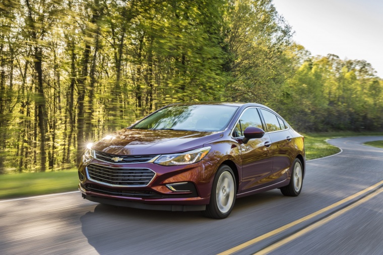 2016 Chevrolet Cruze Premier Sedan Picture