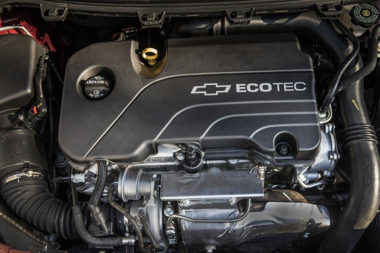2016 Chevrolet Cruze Premier RS Sedan 1.4-liter 4-cylinder turbocharged Engine Picture