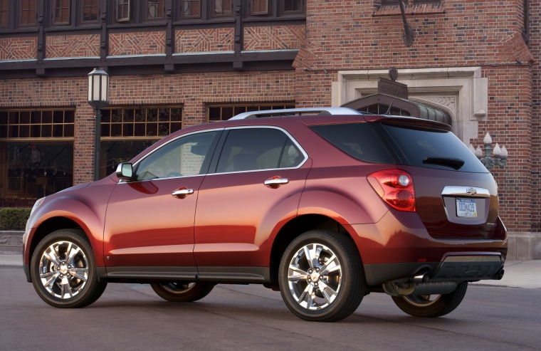 2010 Chevrolet Equinox LTZ Picture