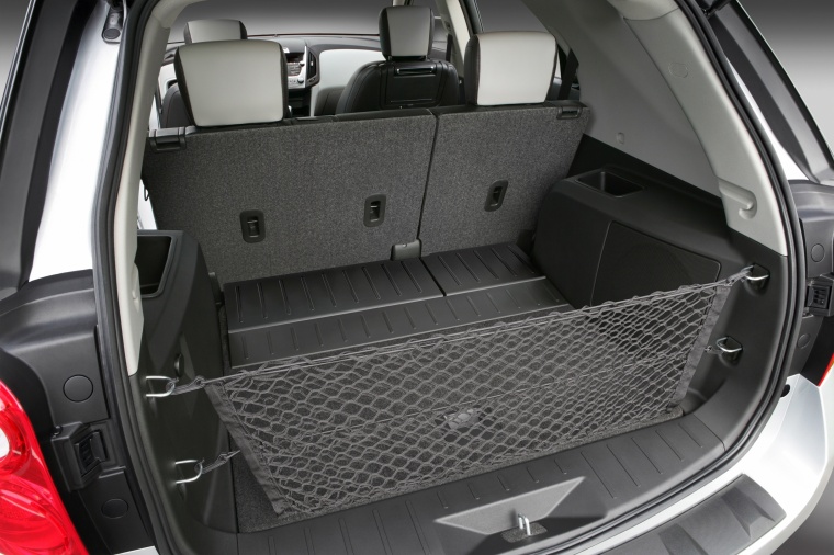 2012 Chevrolet Equinox LTZ Trunk Picture