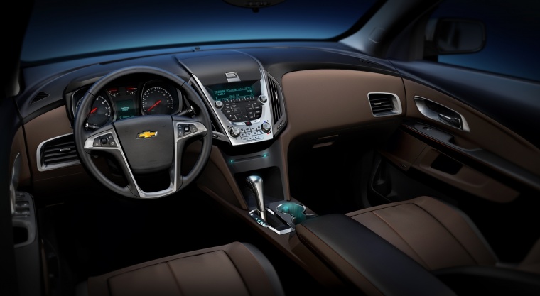 2012 Chevrolet Equinox Cockpit Picture