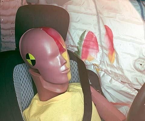 2012 Chevrolet Equinox IIHS Side Impact Crash Test Picture
