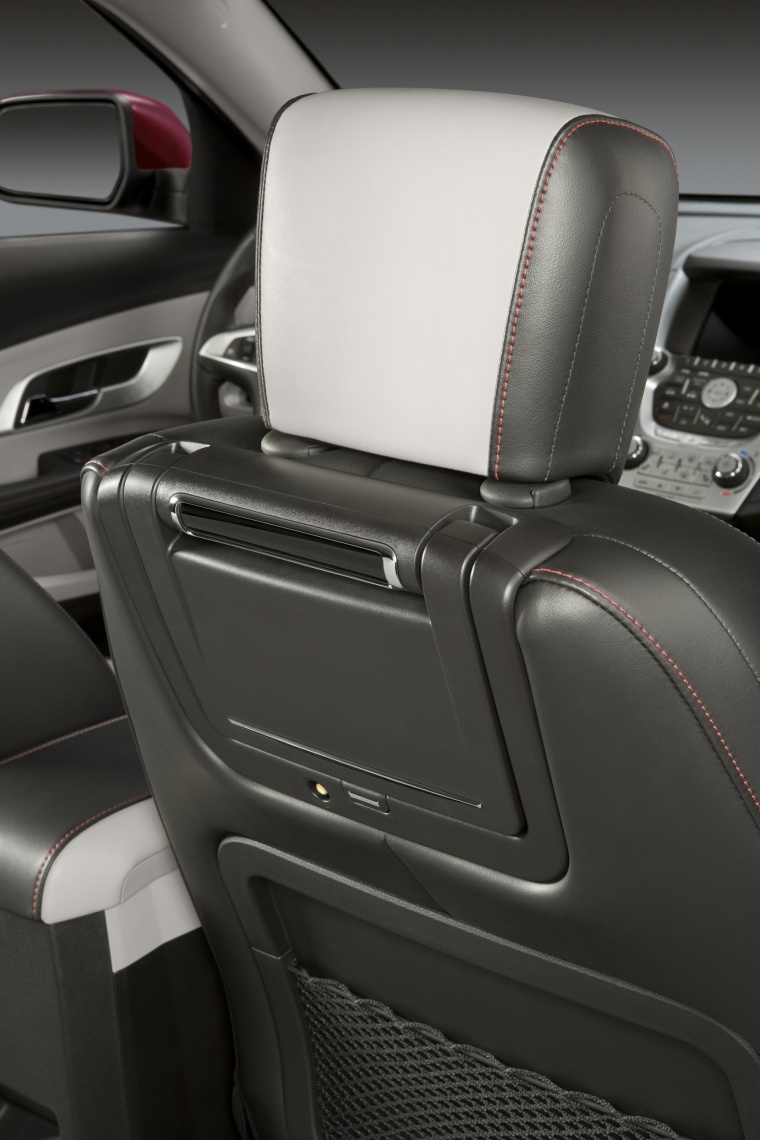 2013 Chevrolet Equinox LTZ Interior Picture