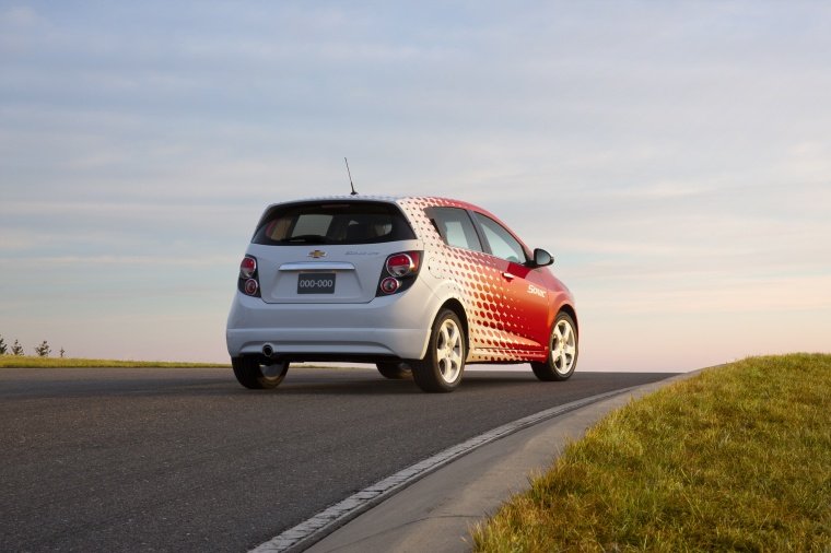 2012 Chevrolet Sonic Hatchback Picture