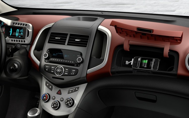 2012 Chevrolet Sonic Interior Picture