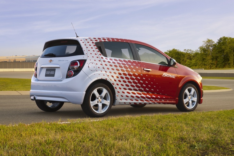 2012 Chevrolet Sonic Hatchback Picture