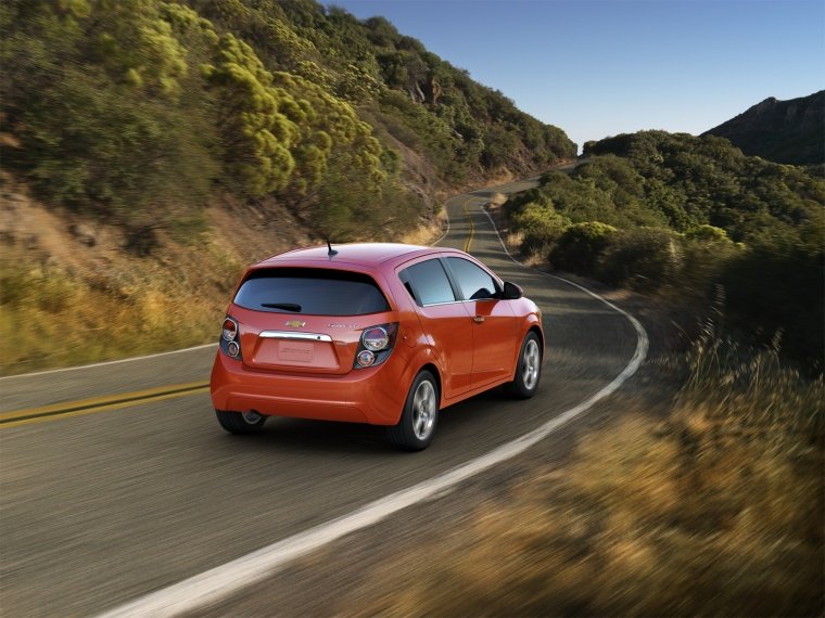 2012 Chevrolet Sonic Hatchback Picture