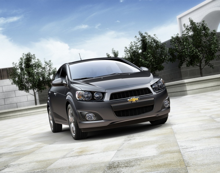 2013 Chevrolet Sonic Sedan Picture